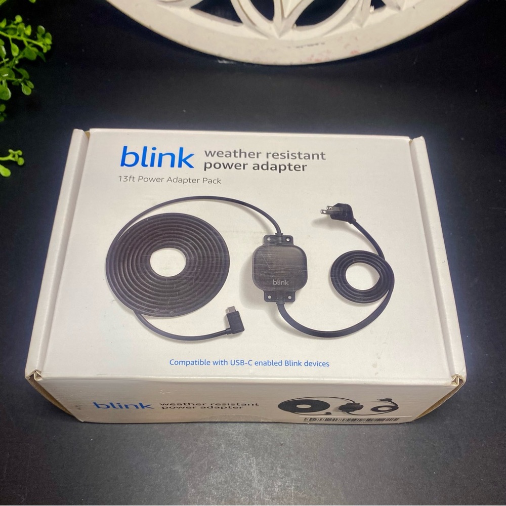 New In Box Blink‎ Black Weatherproof Power Adapter